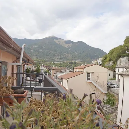 Donna Lucia Apartament *