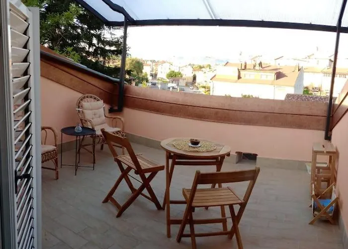 Donna Lucia * Castel Di Sangro