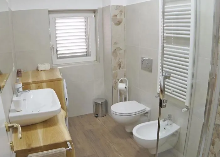 Donna Lucia * Castel Di Sangro